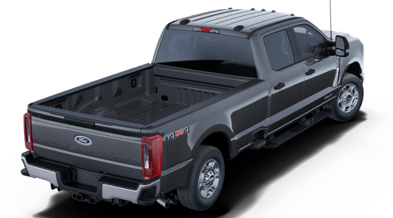 2025 Ford F-350 XLT photo 3