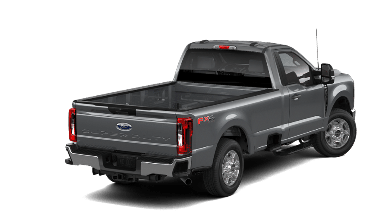 2026 Ford F-350 XLT photo 3