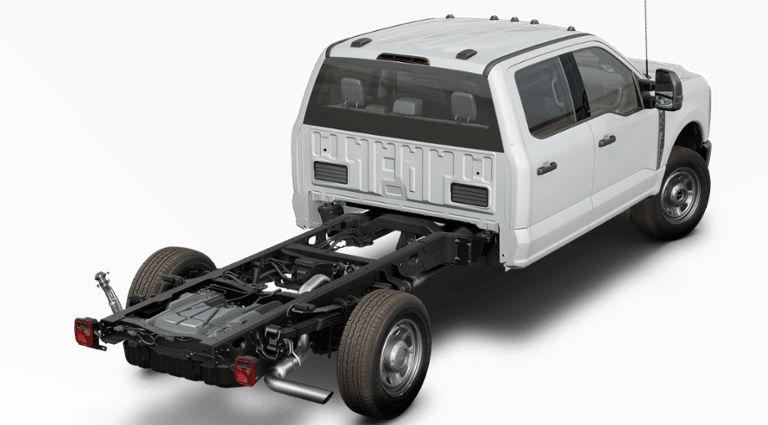 2024 Ford Super Duty F-350 SRW F-350 XL 4WD Crew Cab 179 WB 60 CA