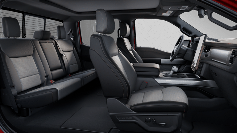 2025 Ford F-150 Lightning Lariat photo 10