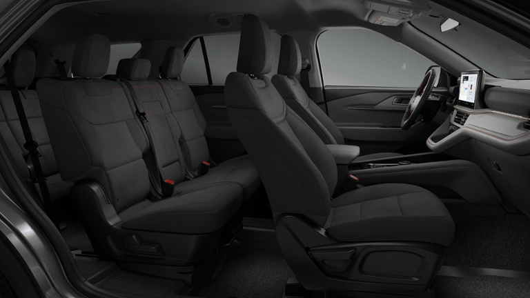 2026 Ford Explorer Active - Photo 6