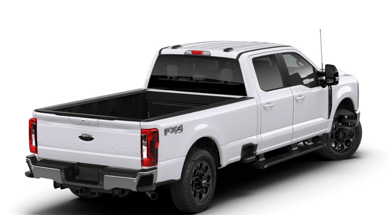 2026 Ford F-350 XLT photo 3