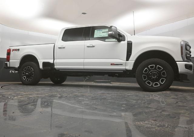 2025 Ford F-250 Super Duty Platinum - Photo 67
