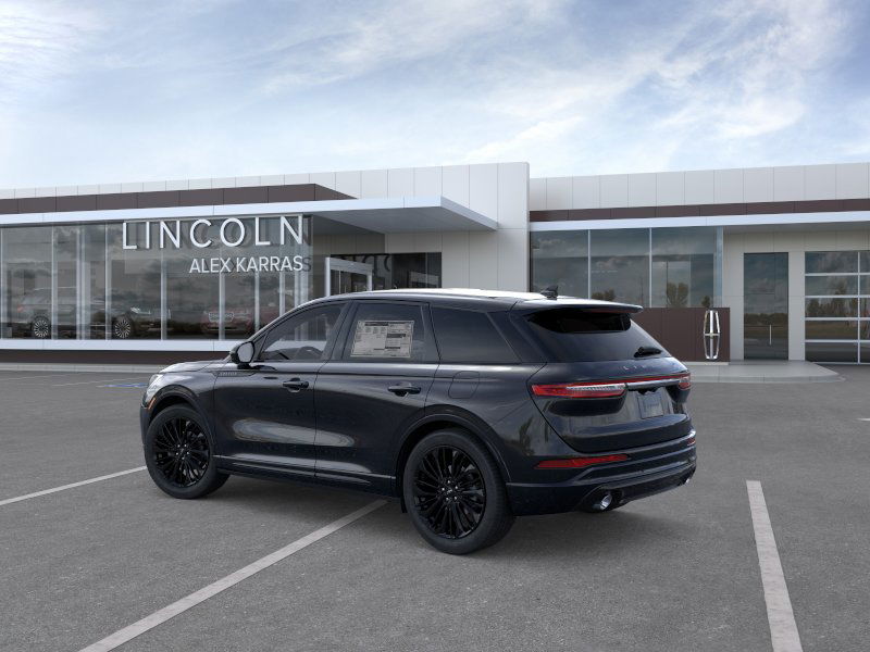 2025 Lincoln Corsair Premiere photo 4