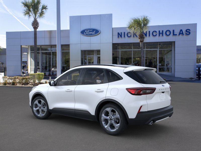 2025 Ford Escape ST-Line photo 4