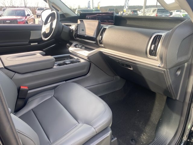 2026 Ford Expedition MAX Active - Photo 19