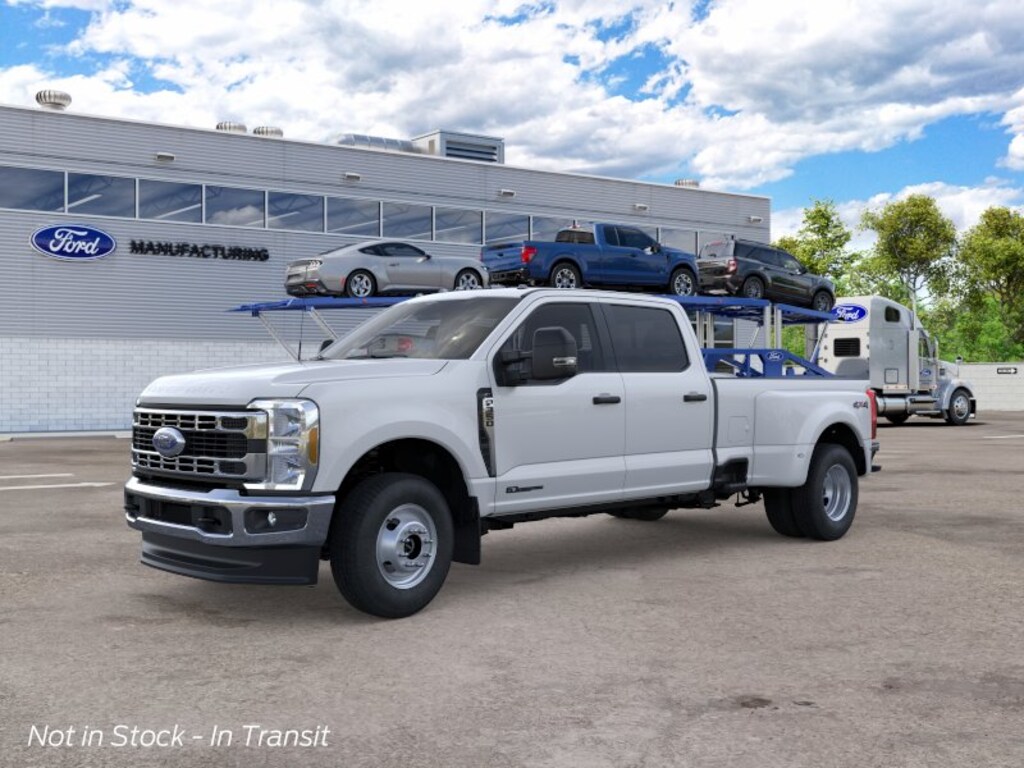 New 2026 Ford F-350 DRW Truck Crew Cab