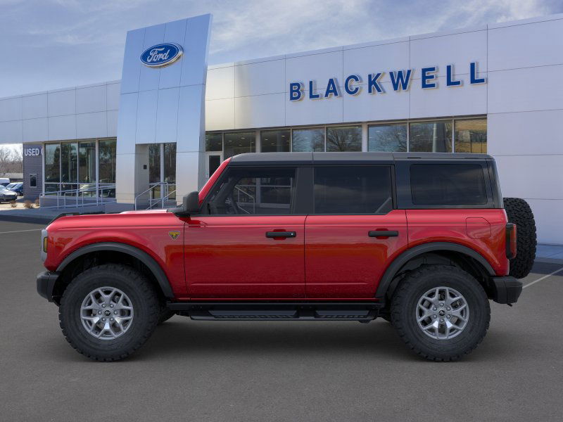 2025 Ford Bronco Badlands photo 3