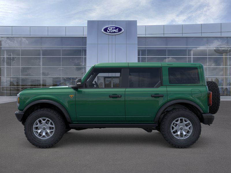 2025 Ford Bronco Badlands photo 3