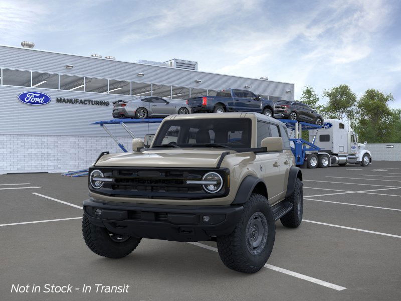 2025 Ford Bronco Outer Banks photo 2