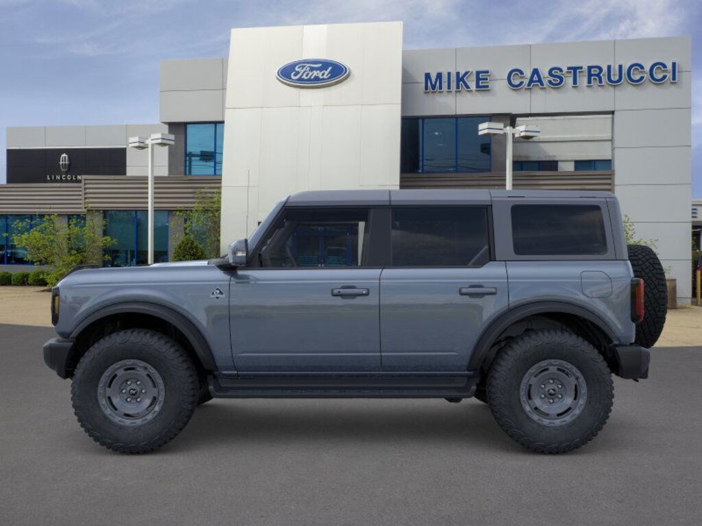 New 2025 Ford Bronco Outer Banks SUV