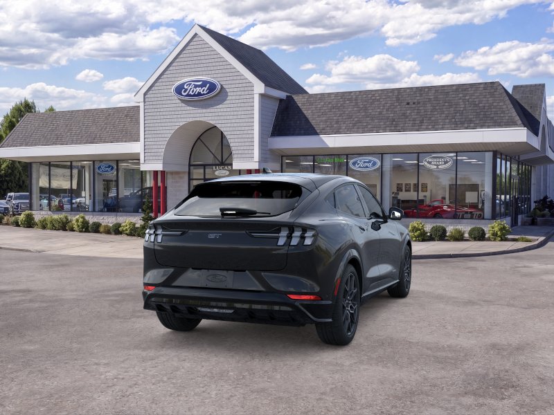 2025 Ford Mustang Mach-E GT - Photo 8