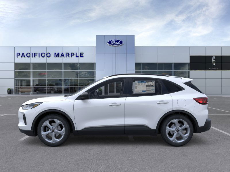 2026 Ford Escape ST-Line photo 3