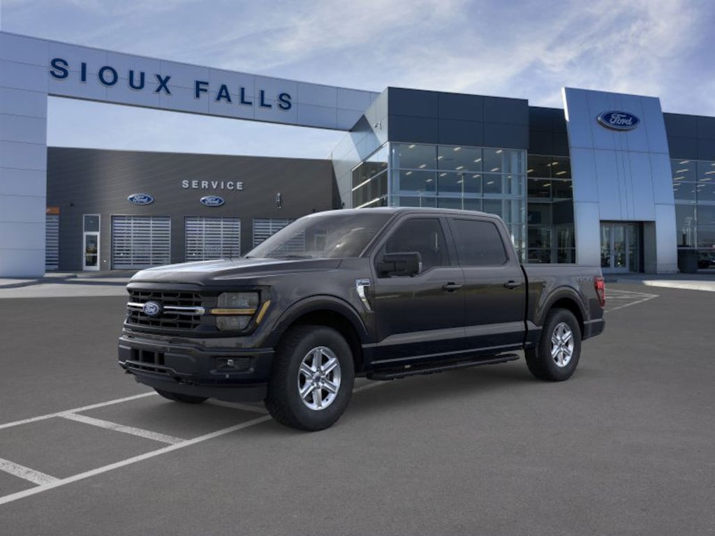 New 2026 Ford F-150 XLT Truck SuperCrew Cab