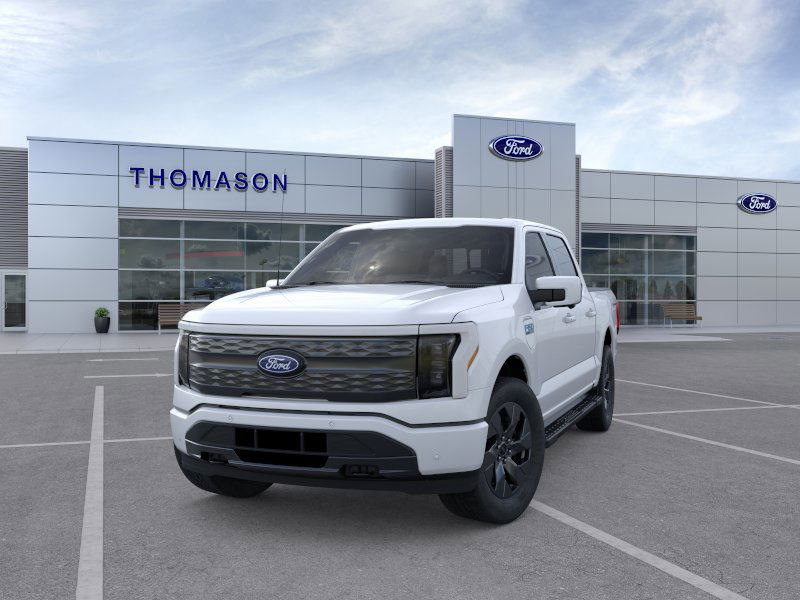 2025 Ford F-150 Lightning Lariat photo 2