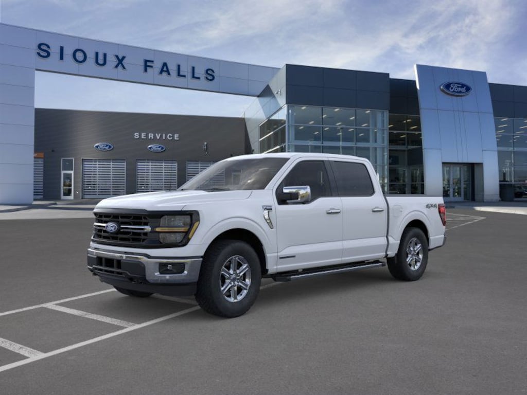 New 2025 Ford F-150 XLT Truck SuperCrew Cab