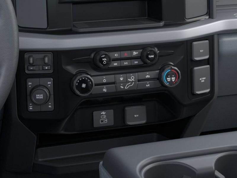 2025 Ford F-250 Super Duty XL - Photo 38