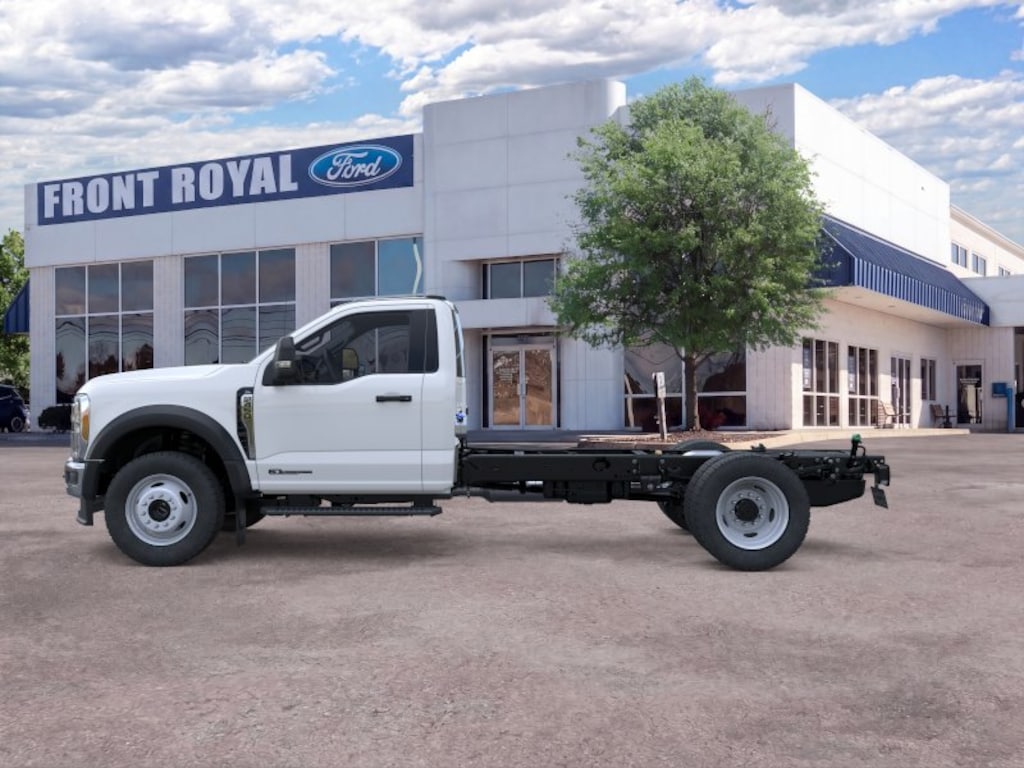 New 2025 Ford F-450SD XL Chassis