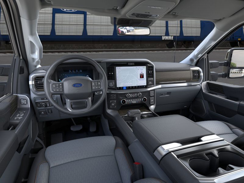 2025 Ford F-150 Lariat 9