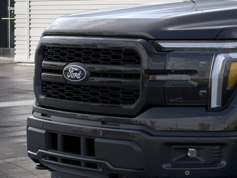 2025 Ford F-150 Lariat 17