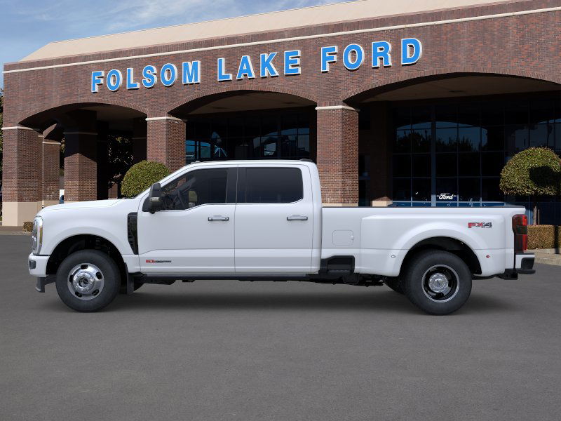 2026 Ford F-350 Platinum photo 3