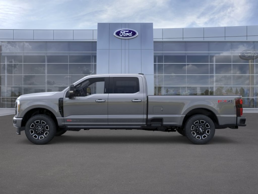 New 2026 Ford F-350 Platinum Truck Crew Cab