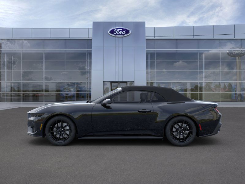 2025 Ford Mustang GT Premium Convertible photo 3