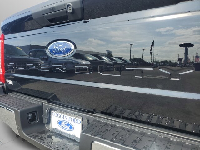 2025 Ford F-350 Super Duty XLT - Photo 62