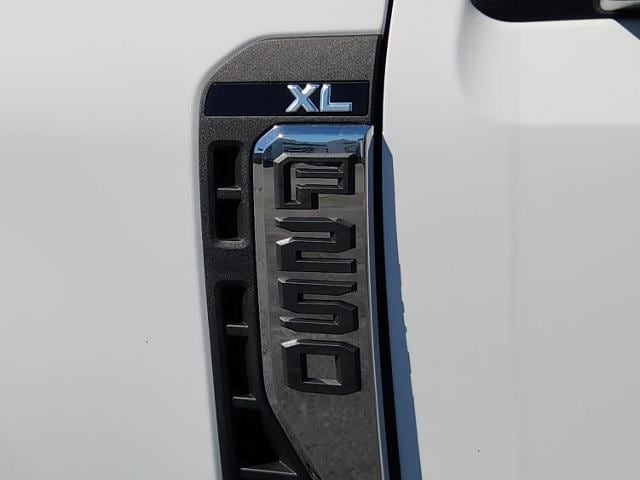 2025 Ford Super Duty F-250 SRW F-250 XL