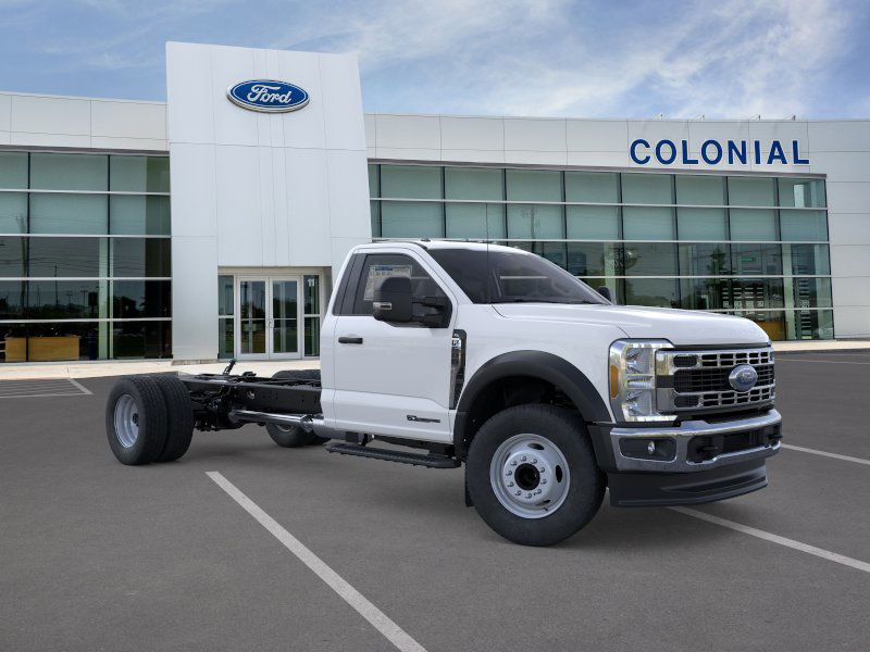 2025 Ford F-600 Super Duty Chassis Cab XL - Photo 29