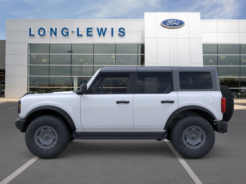 2025 Ford Bronco Base photo 3