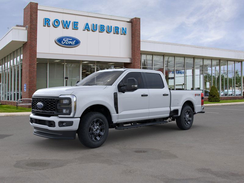 2025 Ford F-350 XL photo 3