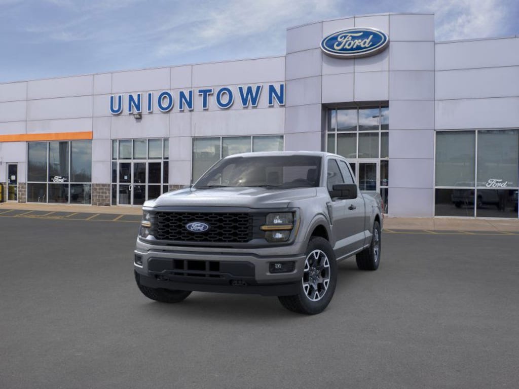 New 2025 Ford F-150 STX 4x4 STX SuperCab 6.5 ft. SB