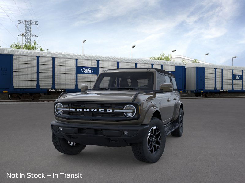 2025 Ford Bronco Outer Banks photo 2