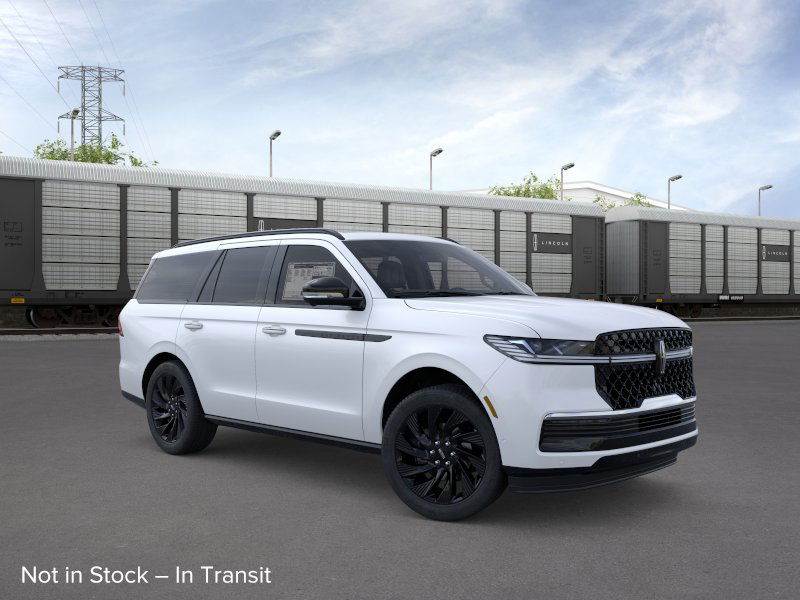 Thumbnail: 2025 Lincoln Navigator - 30