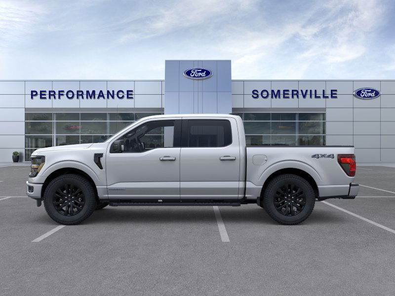 2025 Ford F-150 XLT photo 3