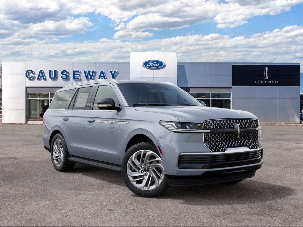 New 2027 Lincoln Navigator Premiere SUV