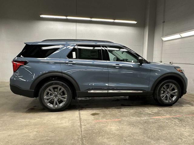 Thumbnail: 2025 Ford Explorer - 39