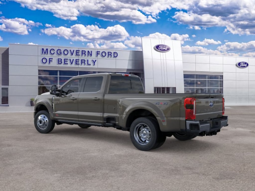 New 2026 Ford F-450SD Lariat Truck