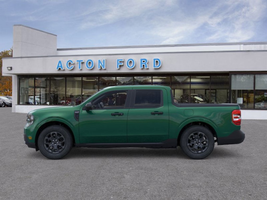 New 2025 Ford Maverick XLT Crew Cab Pickup