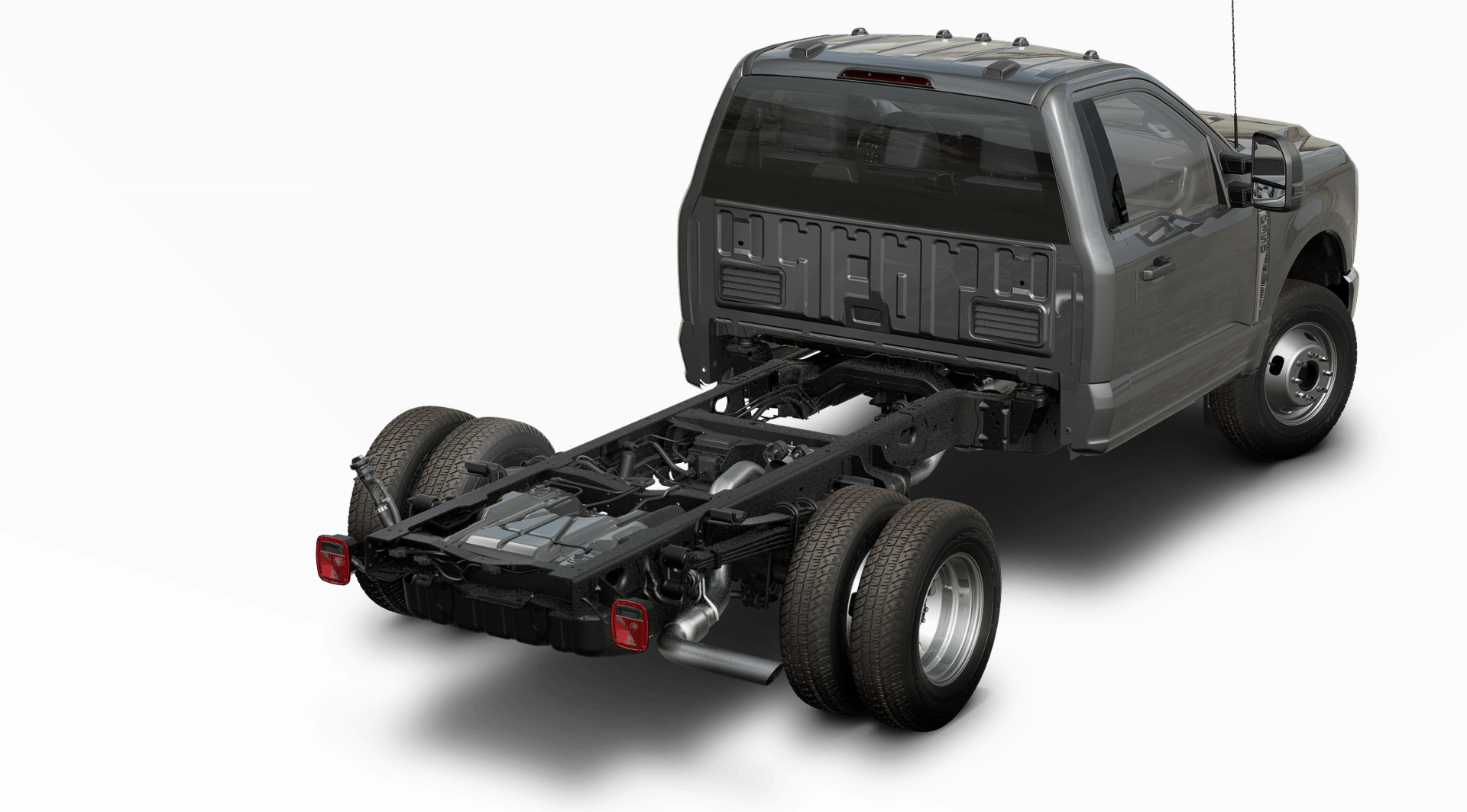 2024 Ford F-350 XLT photo 3