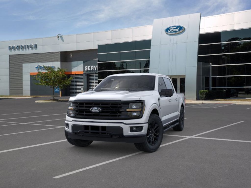 New 2025 Ford F-150 XLT Truck SuperCrew Cab
