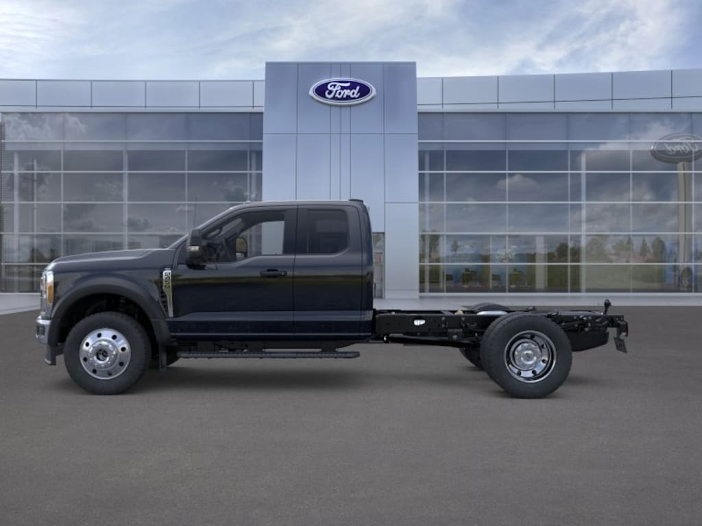 New 2026 Ford Super Duty F-450 DRW Truck Super Cab