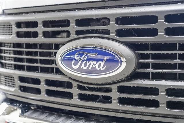 Thumbnail: 2024 Ford F-350 - 28