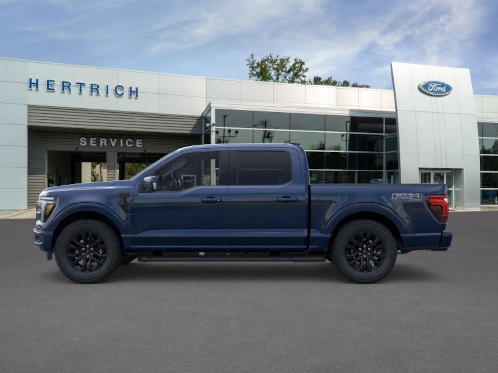 New 2025 Ford F-150 Lariat Truck SuperCrew Cab