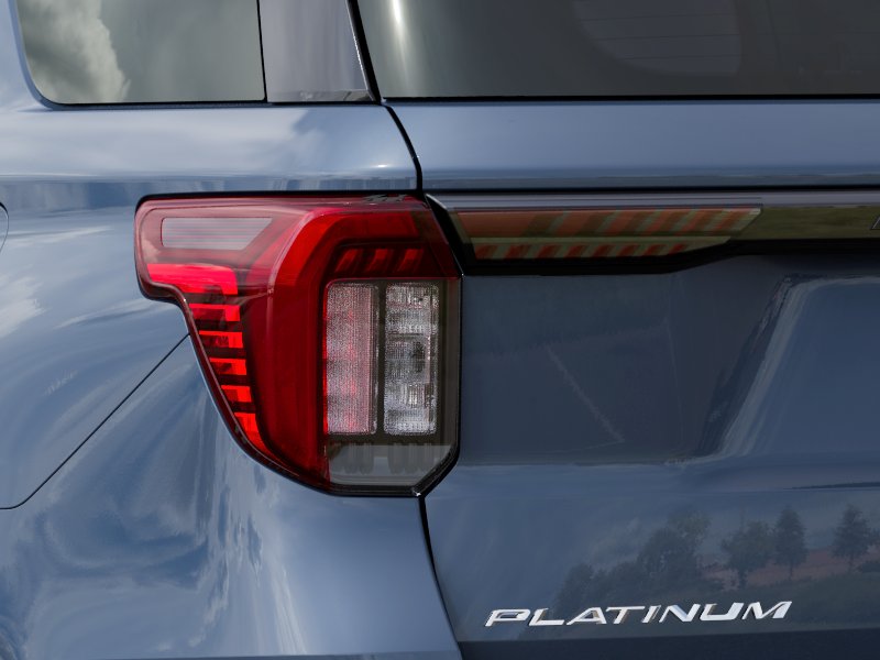 2027 Ford Explorer Platinum SUV