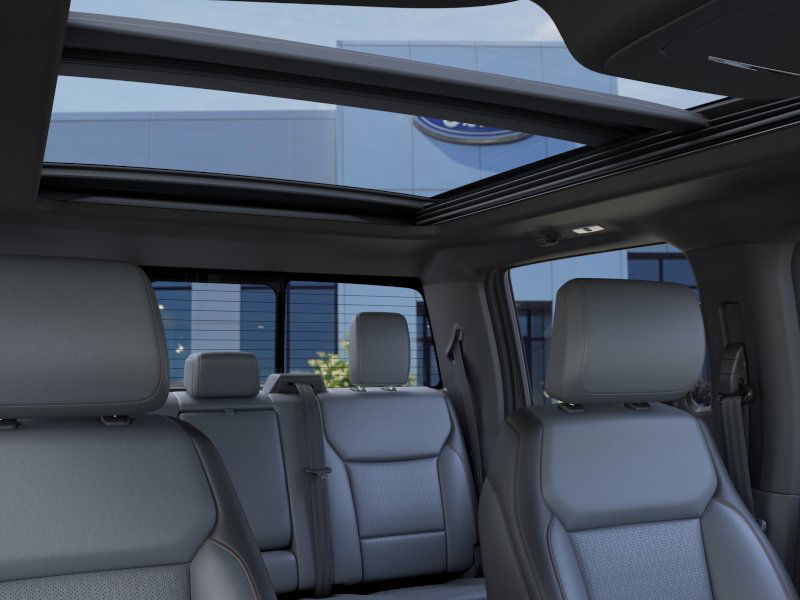 2025 Ford F-150 Lightning Lariat - Photo 22