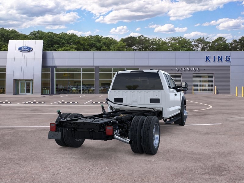 2026 Ford F-450 Super Duty Chassis Cab XLT - Photo 8