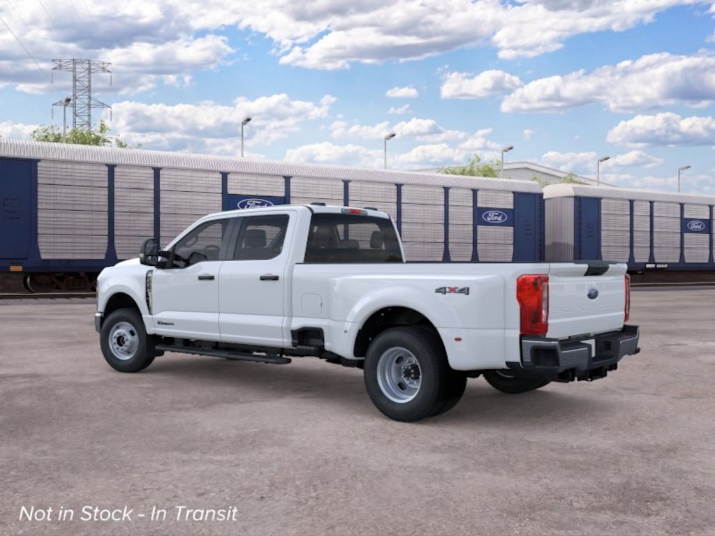 New 2026 Ford Super Duty F-350 DRW Truck Crew Cab