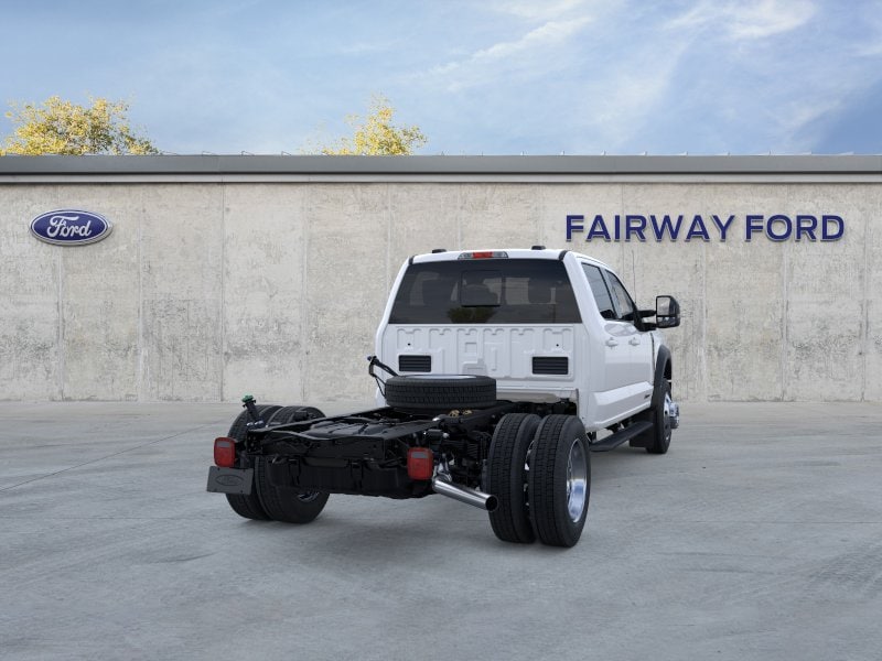 2026 Ford F-450 Super Duty Chassis Cab Lariat - Photo 8